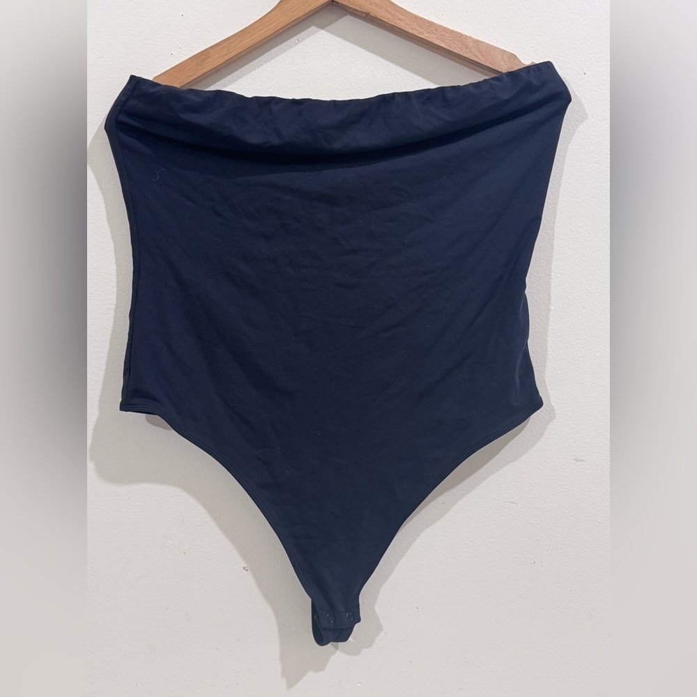 Babaton Dark Gray Garment